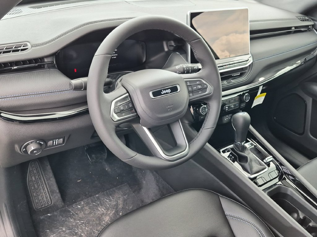 New 2026 Jeep Compass Limited AWD/4WD image 10