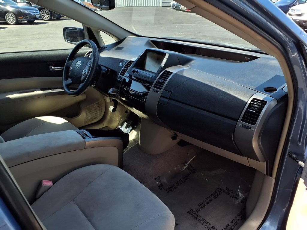 Used 2007 Toyota Prius w/ Pkg 5 FWD image 21