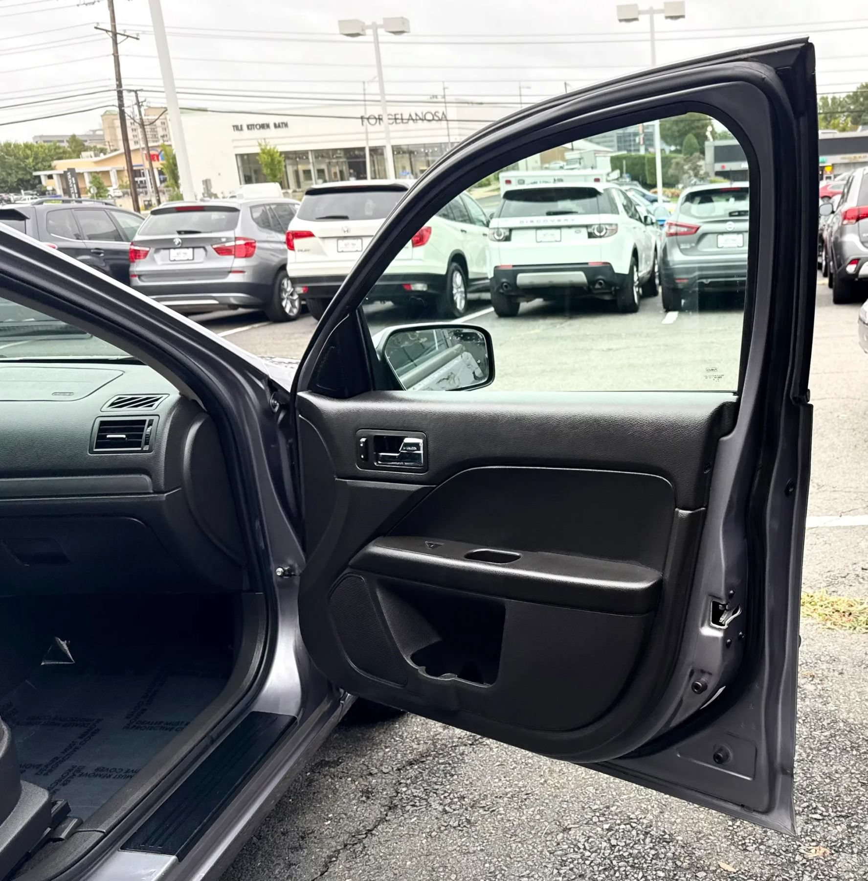 Used 2006 Ford Fusion SE FWD image 28
