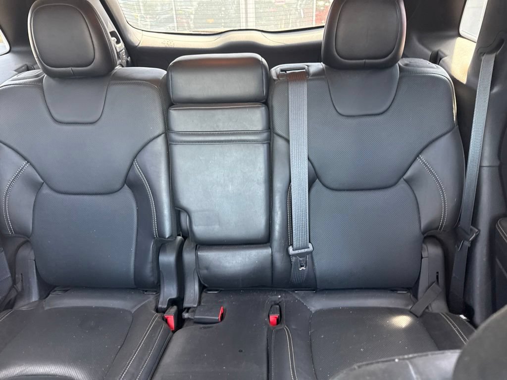 Used 2014 Jeep Cherokee Limited w/ Luxury Group AWD/4WD image 18