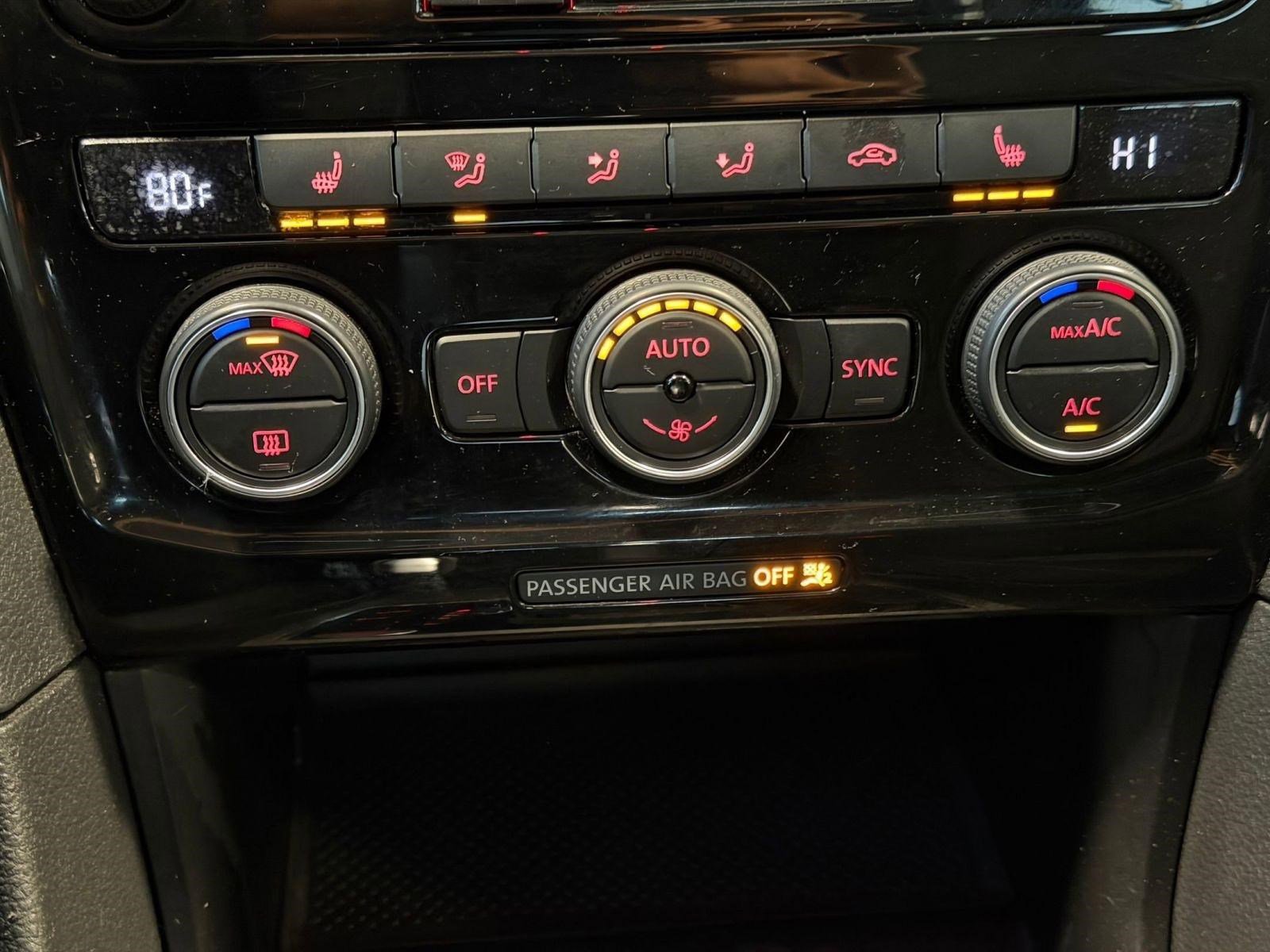 Used 2020 Volkswagen Passat 2.0T SEL image 27