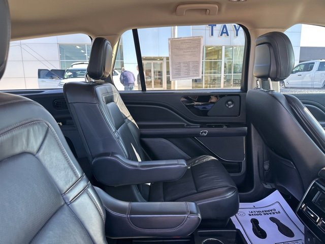 Used 2020 Lincoln Aviator Reserve w/ Elements Package Plus image 16