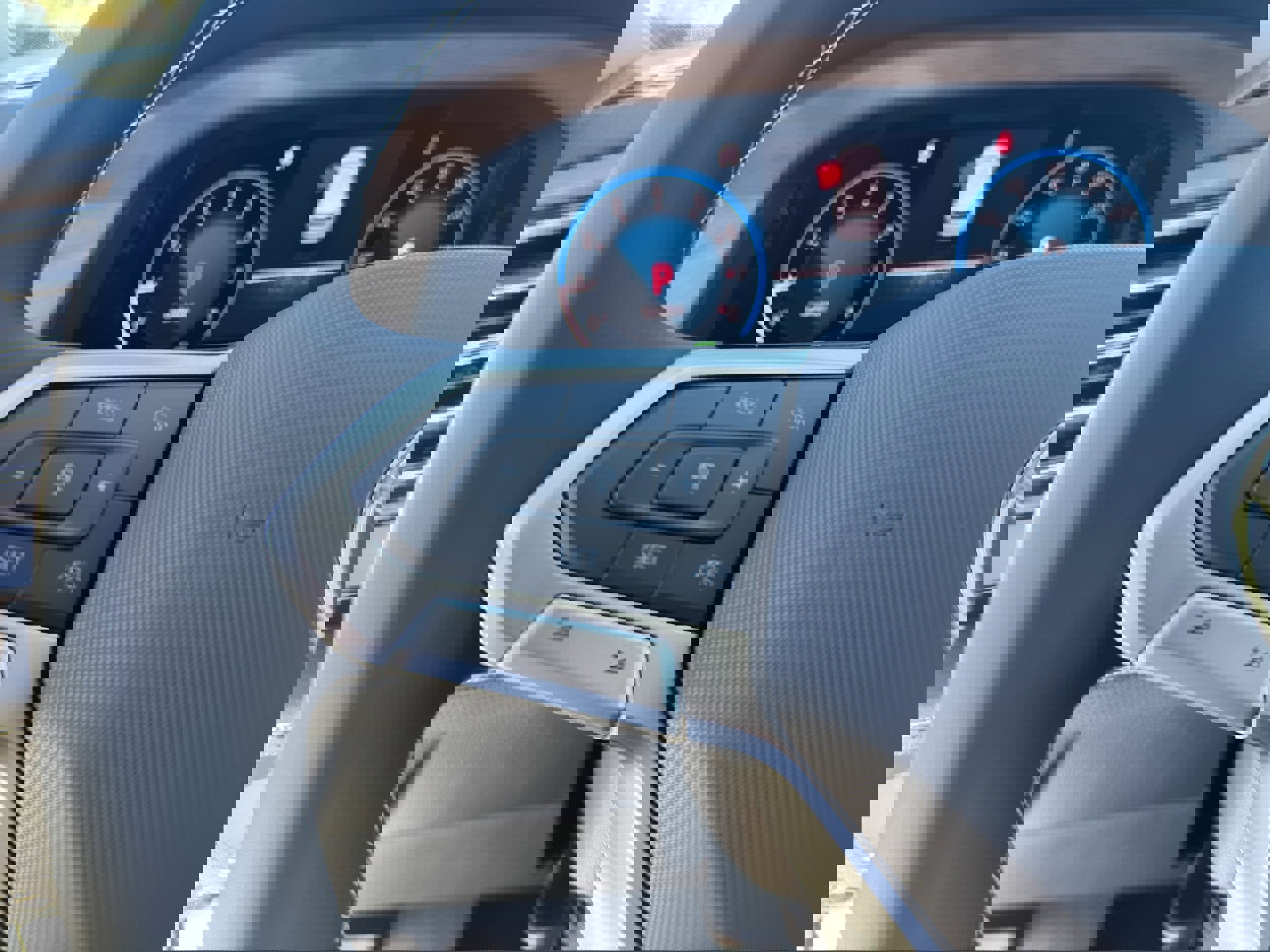 New 2026 Volkswagen Atlas SE image 28