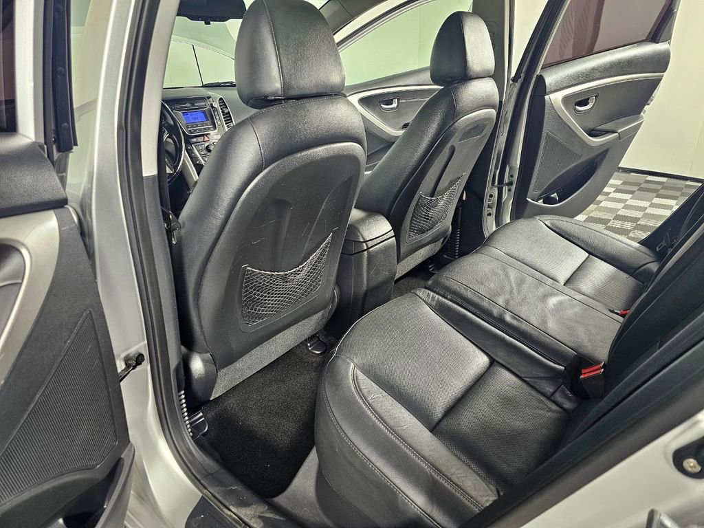 Used 2013 Hyundai Elantra GT w/ Style Pkg image 23