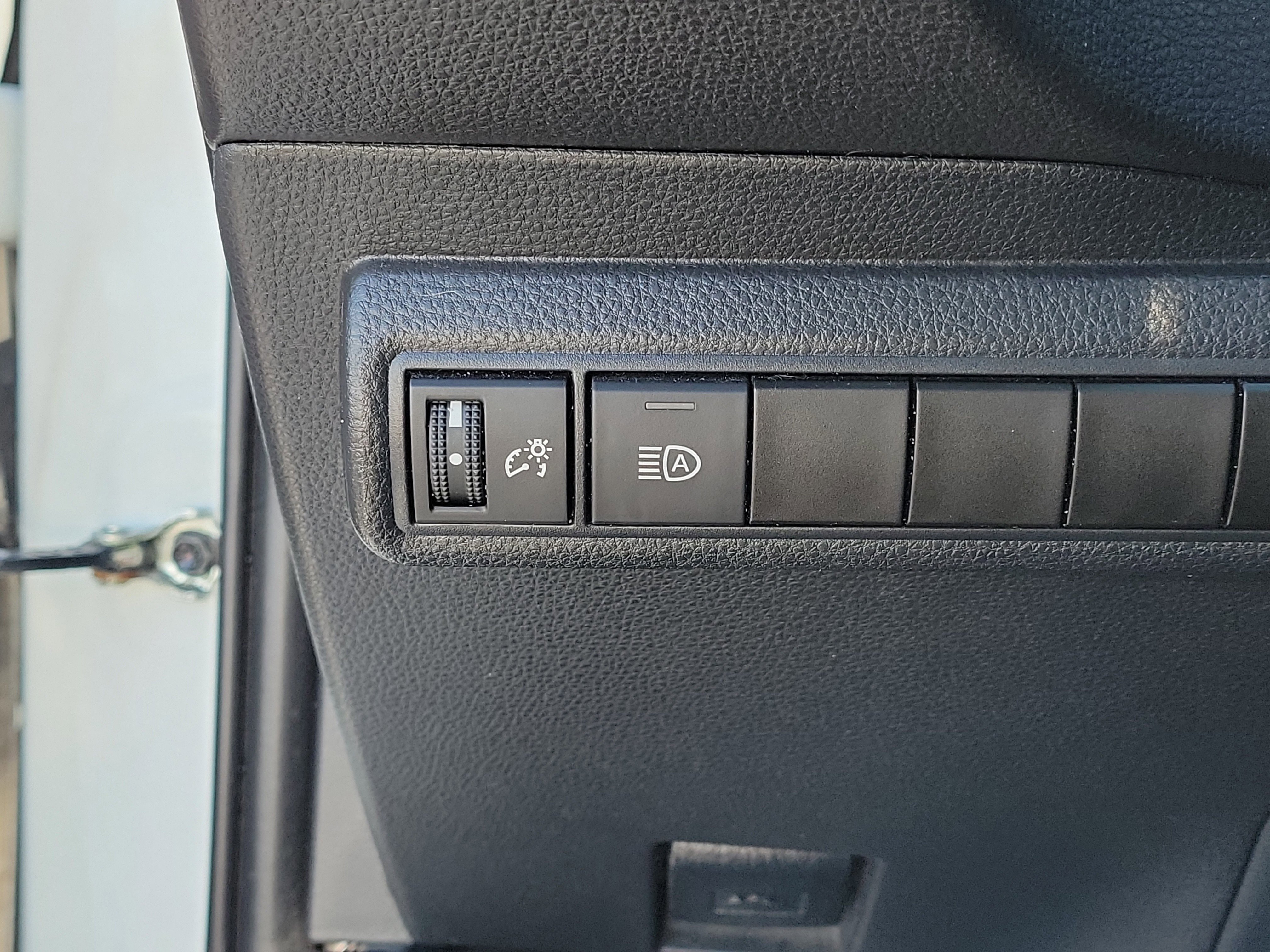 Used 2021 Toyota Corolla SE image 29