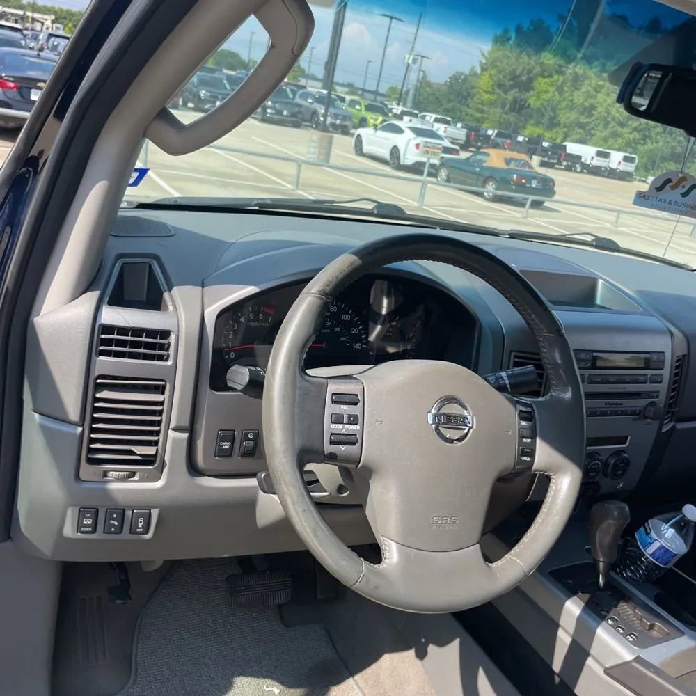 Used 2007 Nissan Titan LE image 29