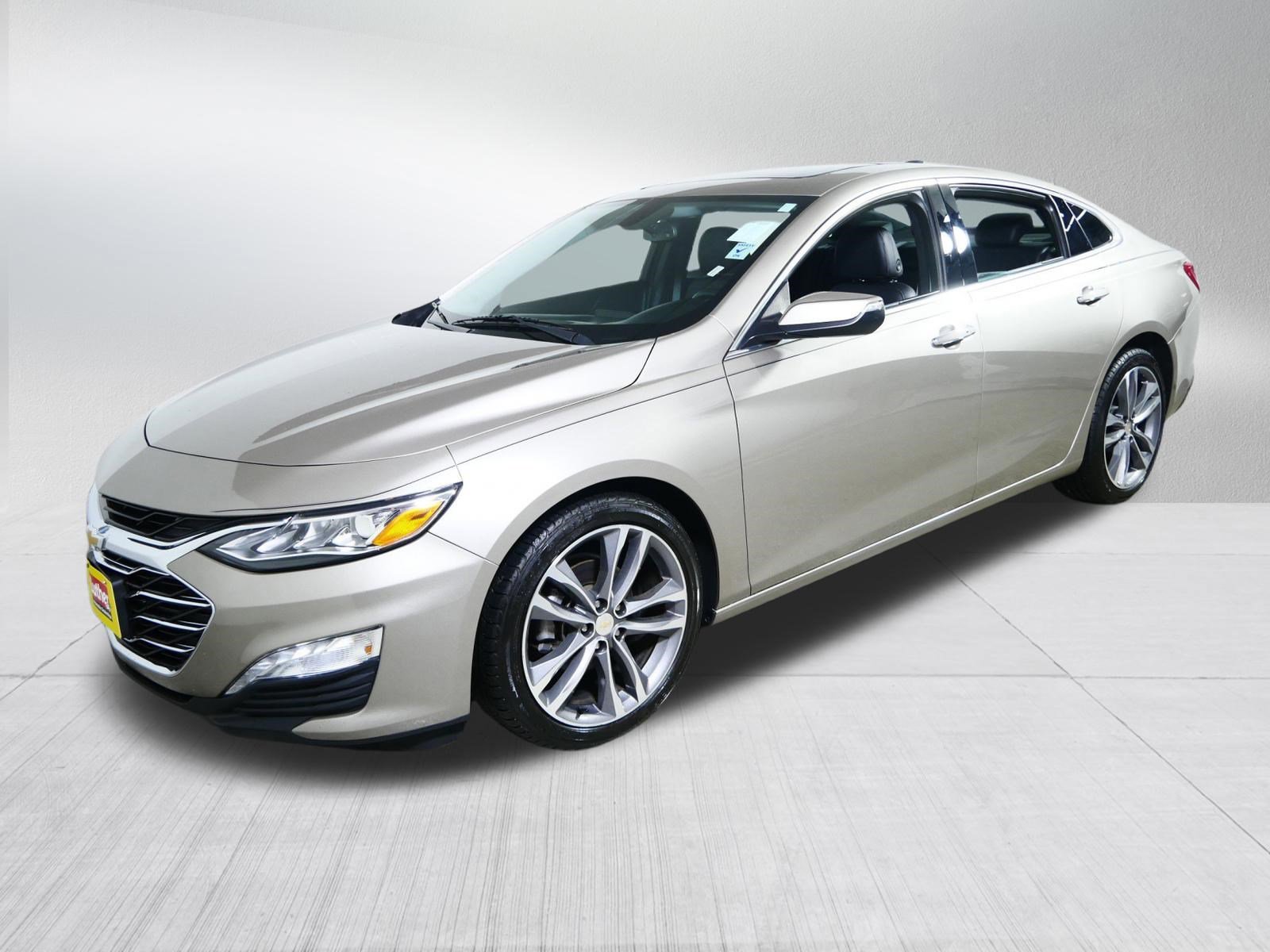 Used 2022 Chevrolet Malibu Premier image 3