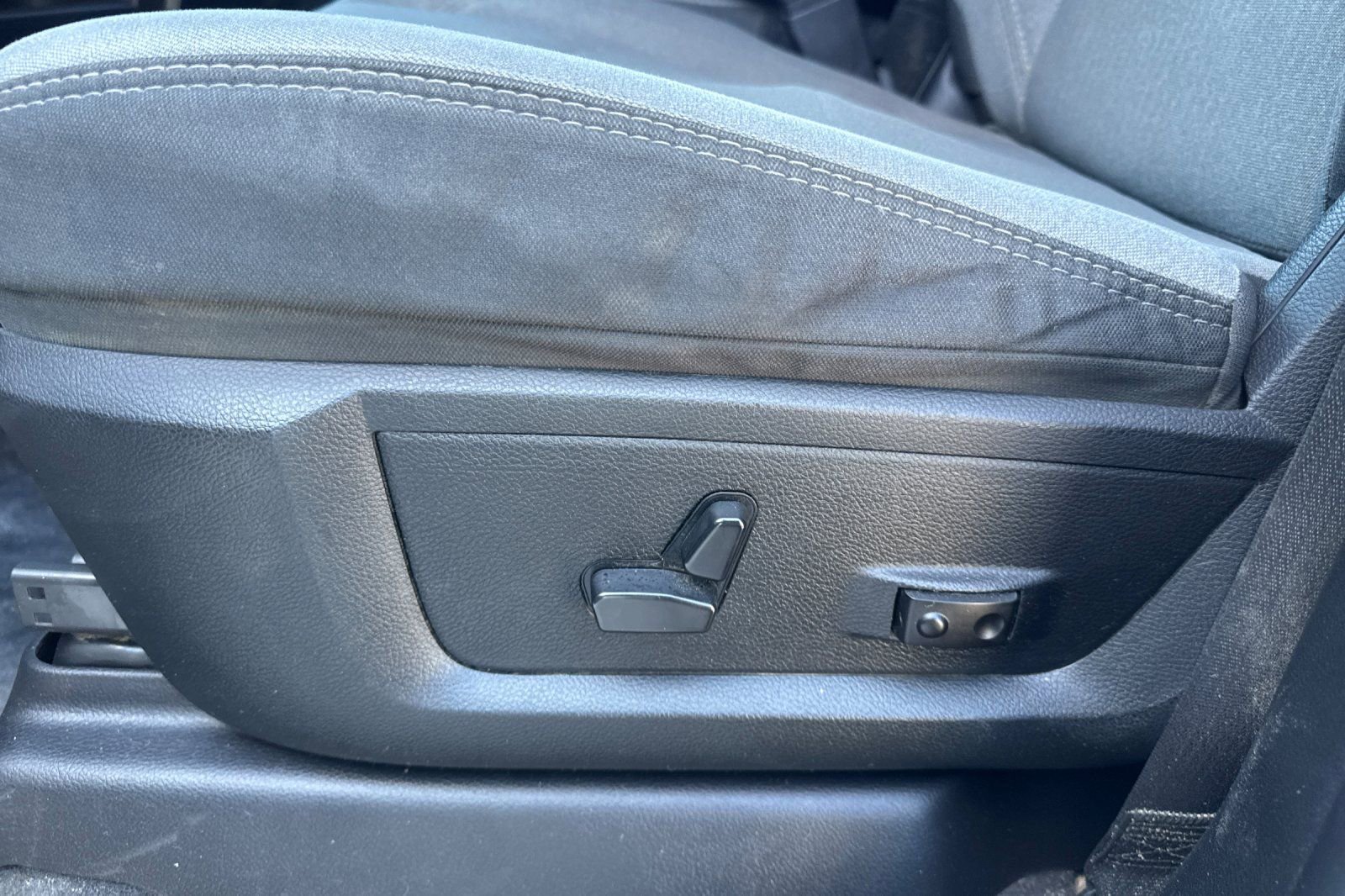 Used 2024 RAM 3500 Big Horn image 14