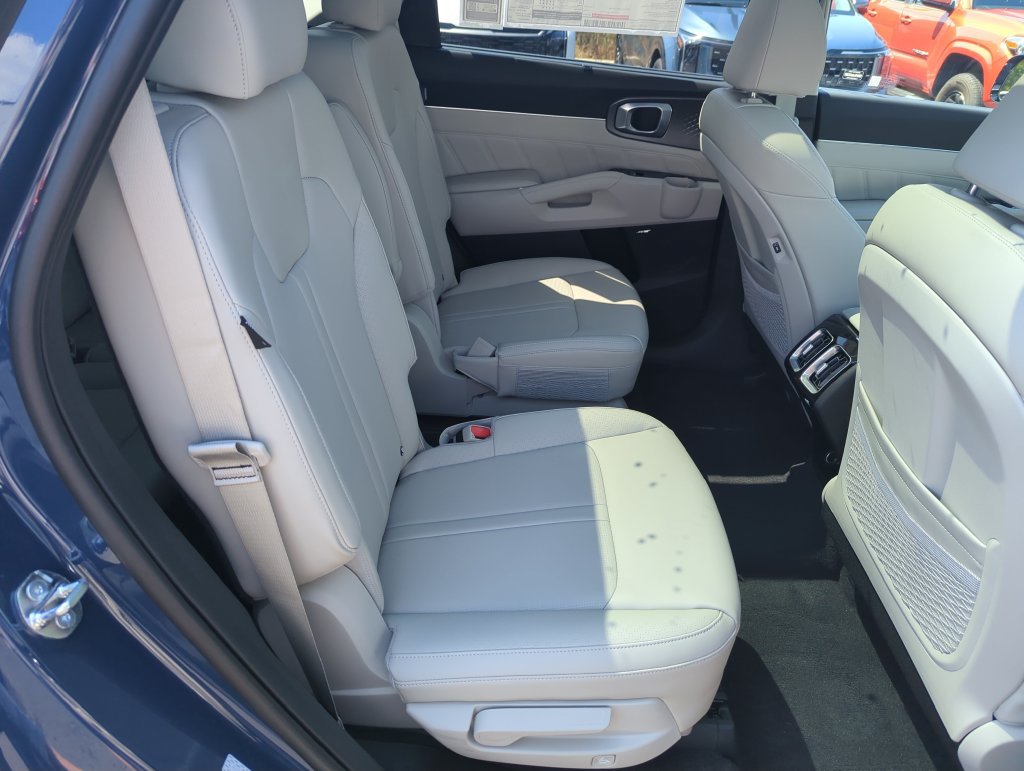 New 2026 Kia Sorento SX FWD image 35