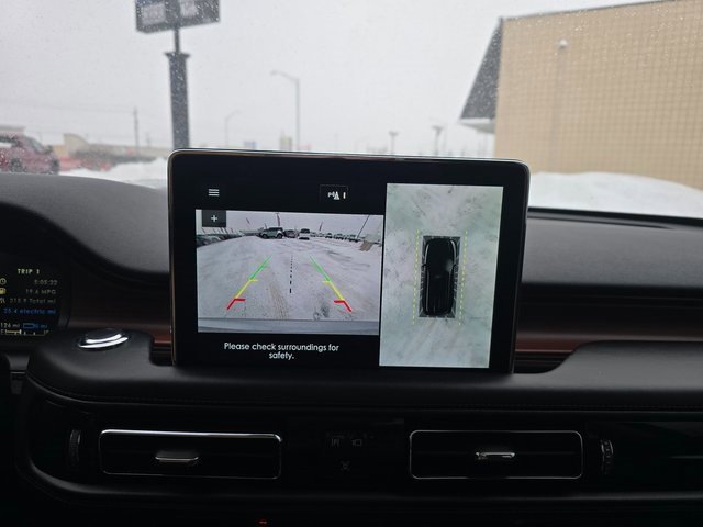 Used 2023 Lincoln Aviator Grand Touring w/ Equipment Group 301A image 18