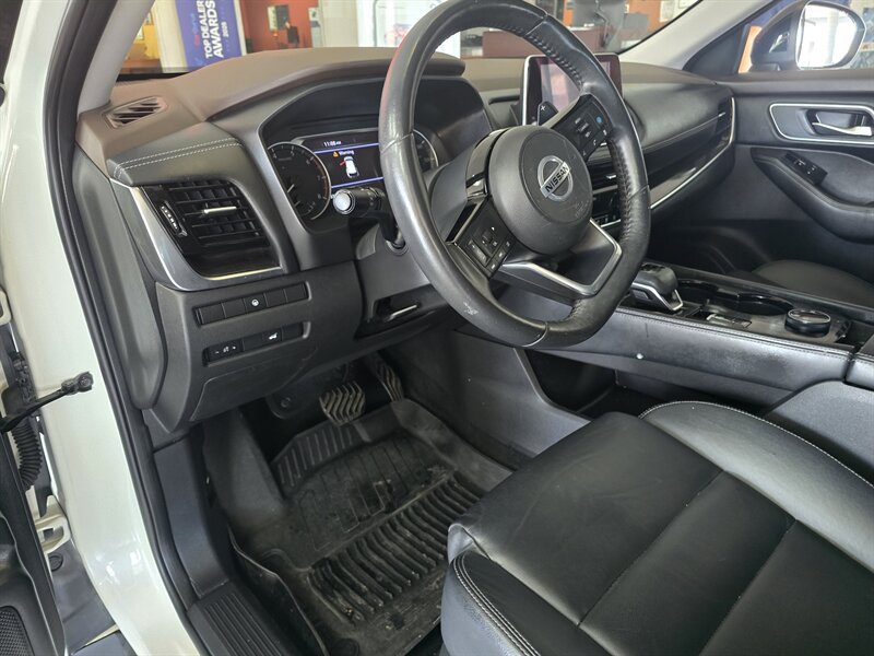 Used 2021 Nissan Rogue SL AWD/4WD image 8