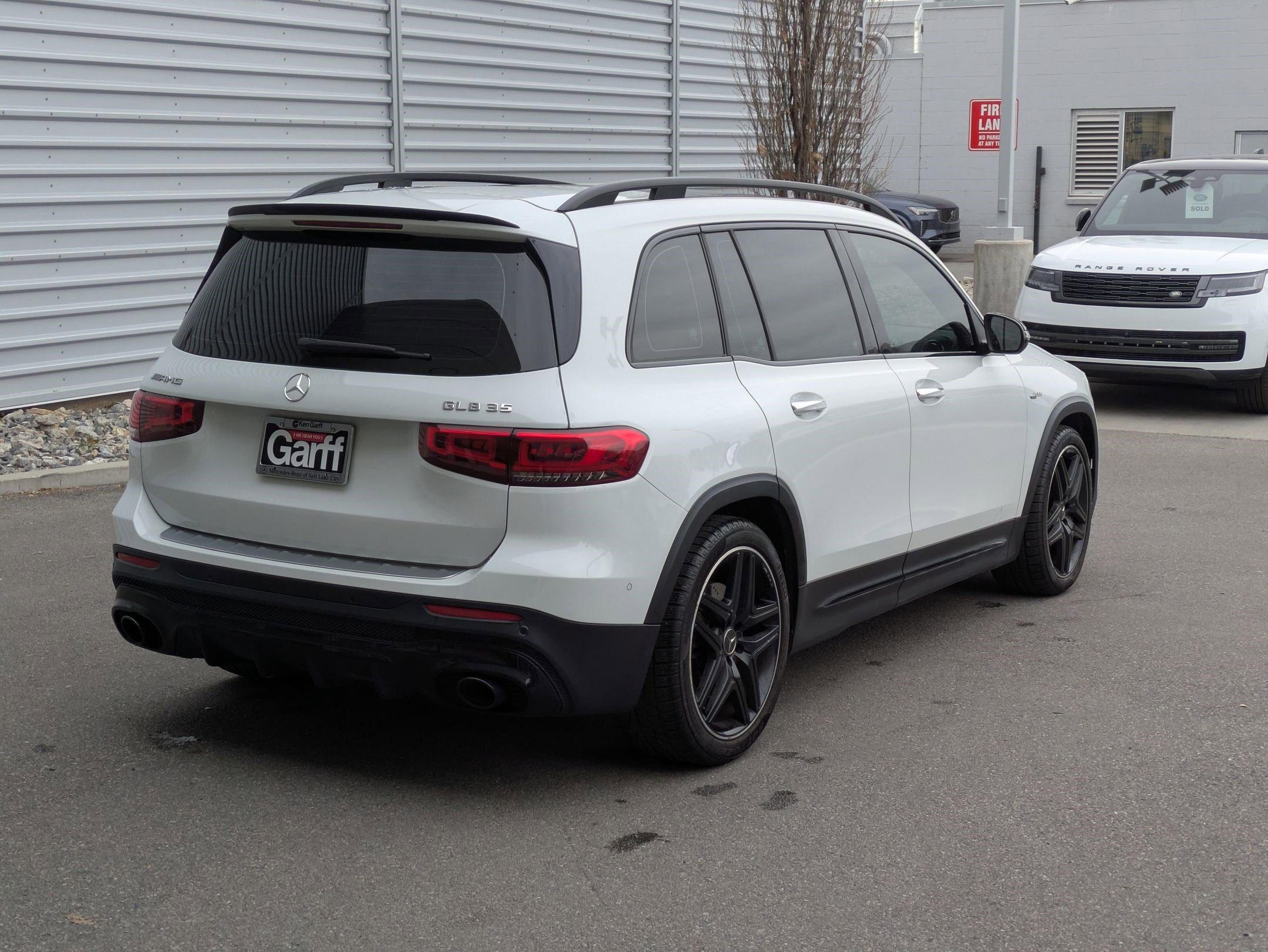 Used 2022 Mercedes-Benz GLB 35 AMG 4MATIC image 3