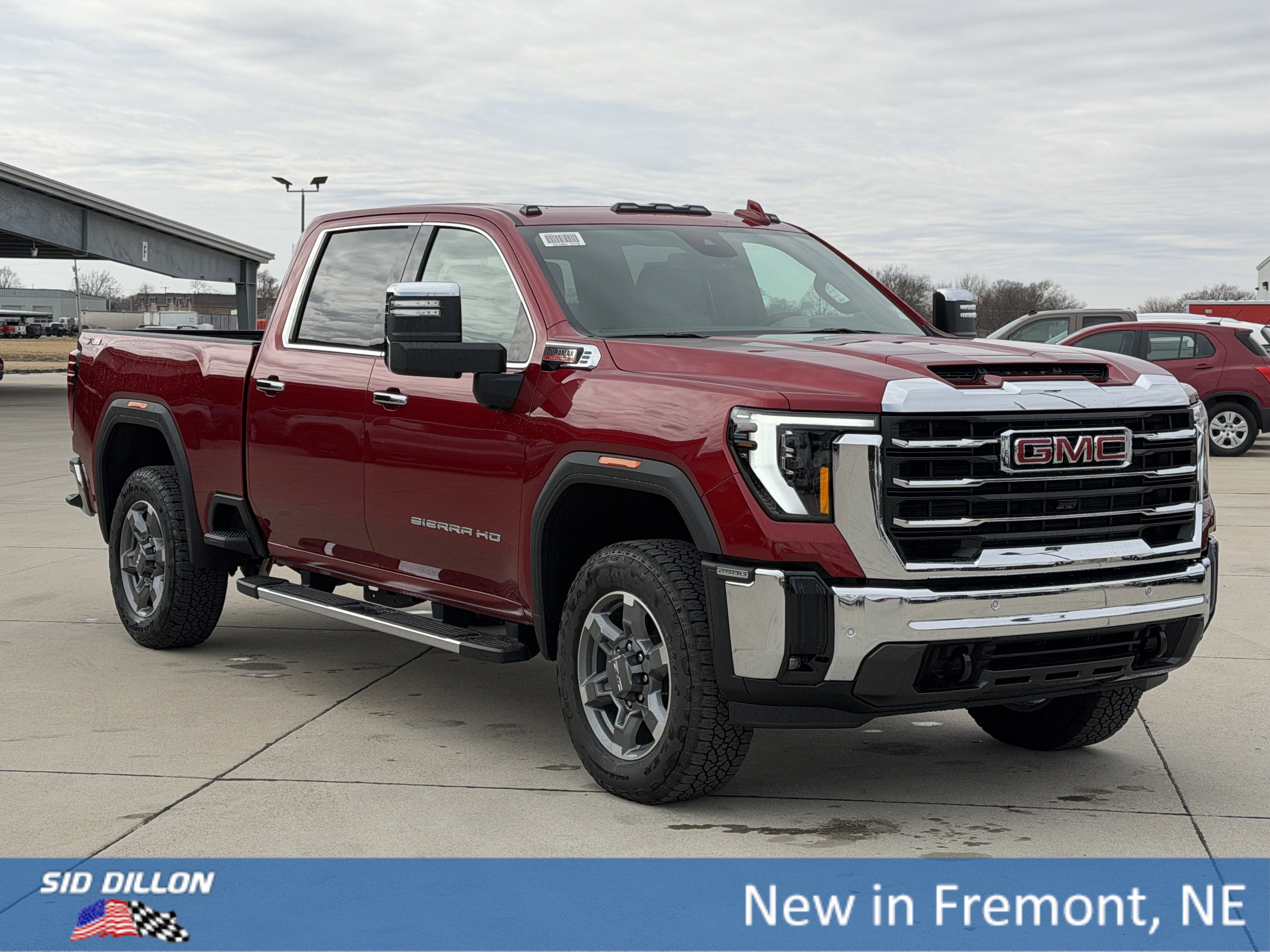 New 2026 GMC Sierra 2500 SLT w/ SLT Premium Package AWD/4WD image 2