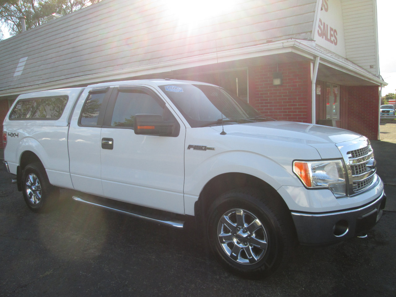 Used 2013 Ford F150 XLT w/ XLT Chrome Pkg image 10