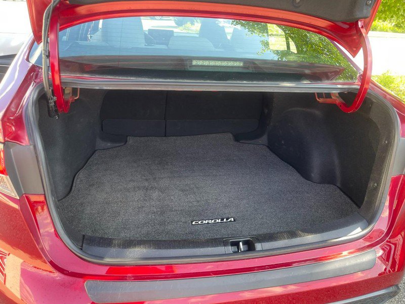 Used 2022 Toyota Corolla SE image 15