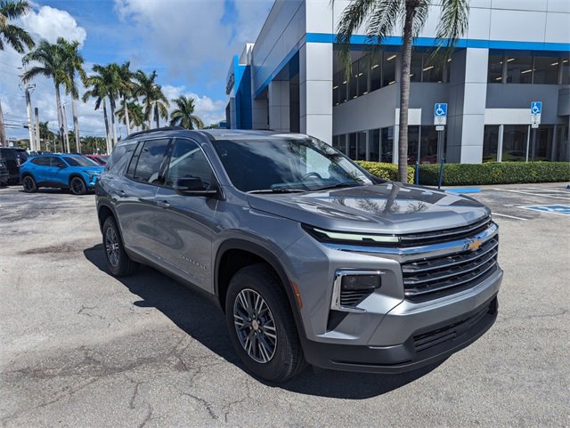 New 2026 Chevrolet Traverse Z71 image 2
