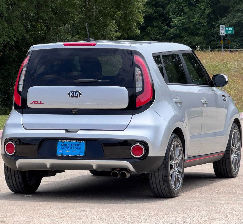 Used 2017 Kia Soul ! w/ Tech Package FWD image 15