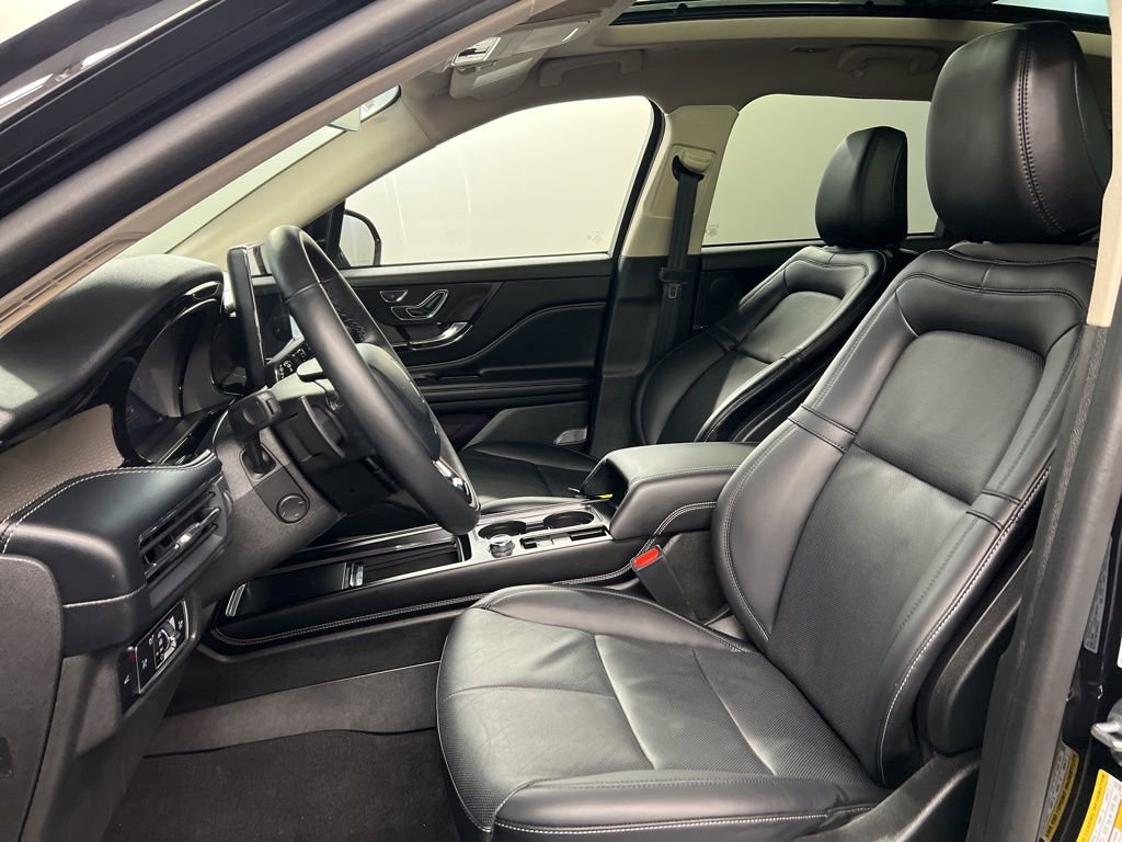 Certified 2023 Lincoln Corsair Reserve w/ Equipment Group 201A image 27