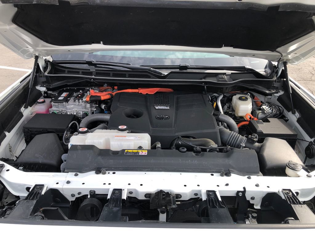 Used 2023 Toyota Sequoia Capstone image 16