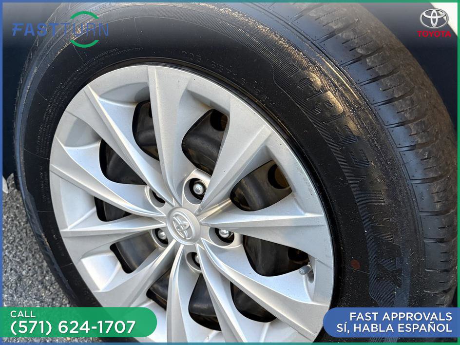 Used 2015 Toyota Camry LE FWD image 21