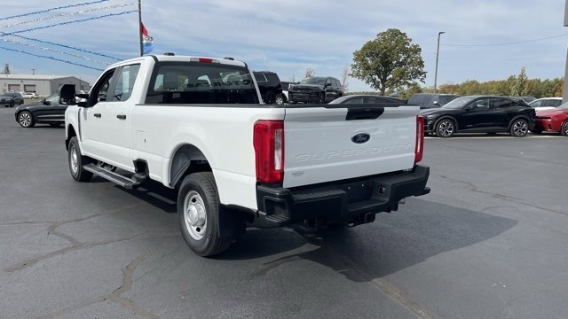 Used 2024 Ford F250 XL image 6