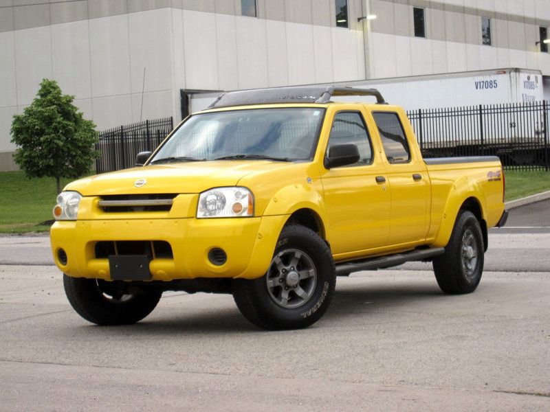 Used 2004 Nissan Frontier XE w/ (PWR) XE Pwr Pkg AWD/4WD image 3