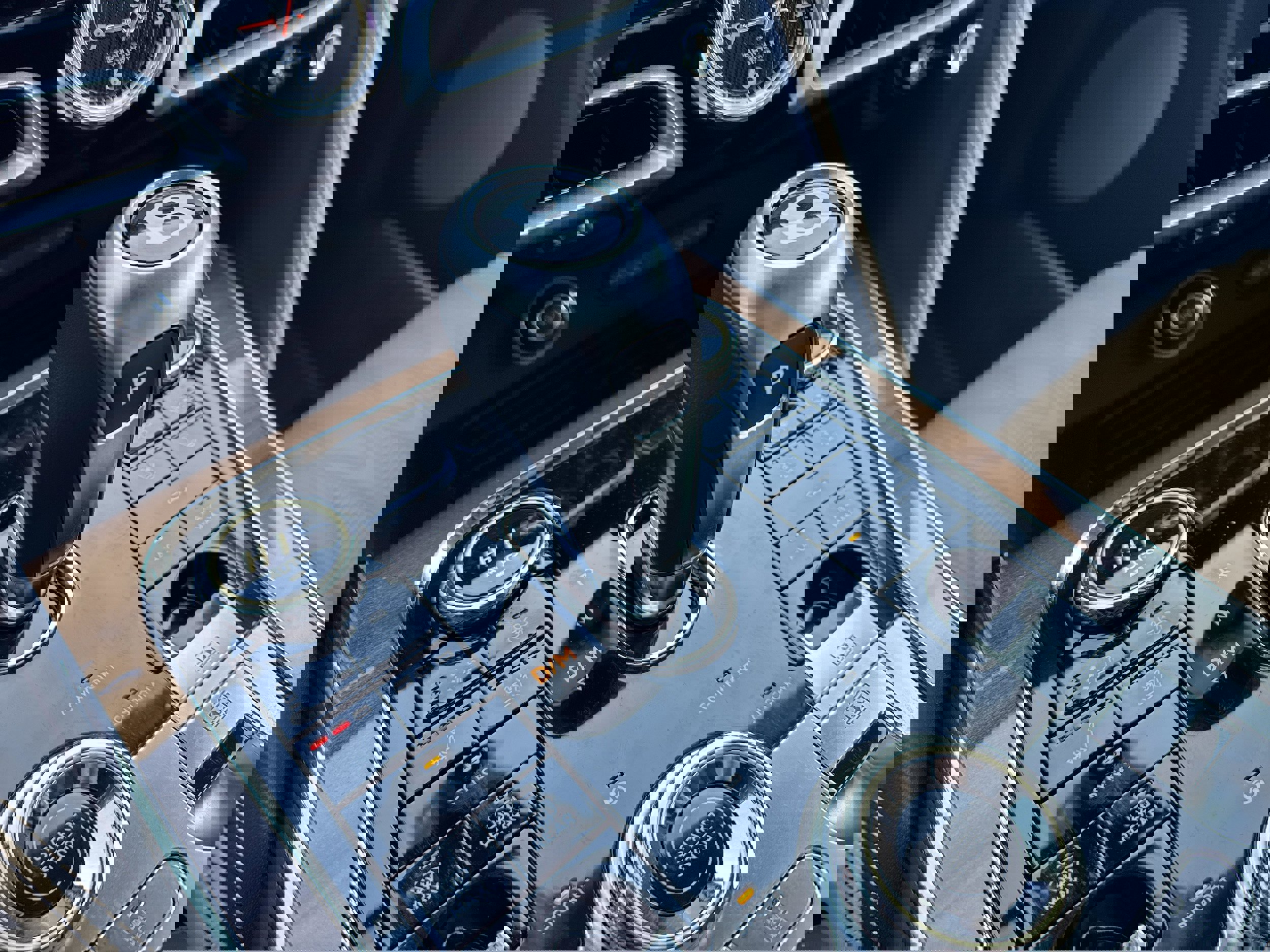 New 2026 Bentley Flying Spur Plug-In Hybrid image 18