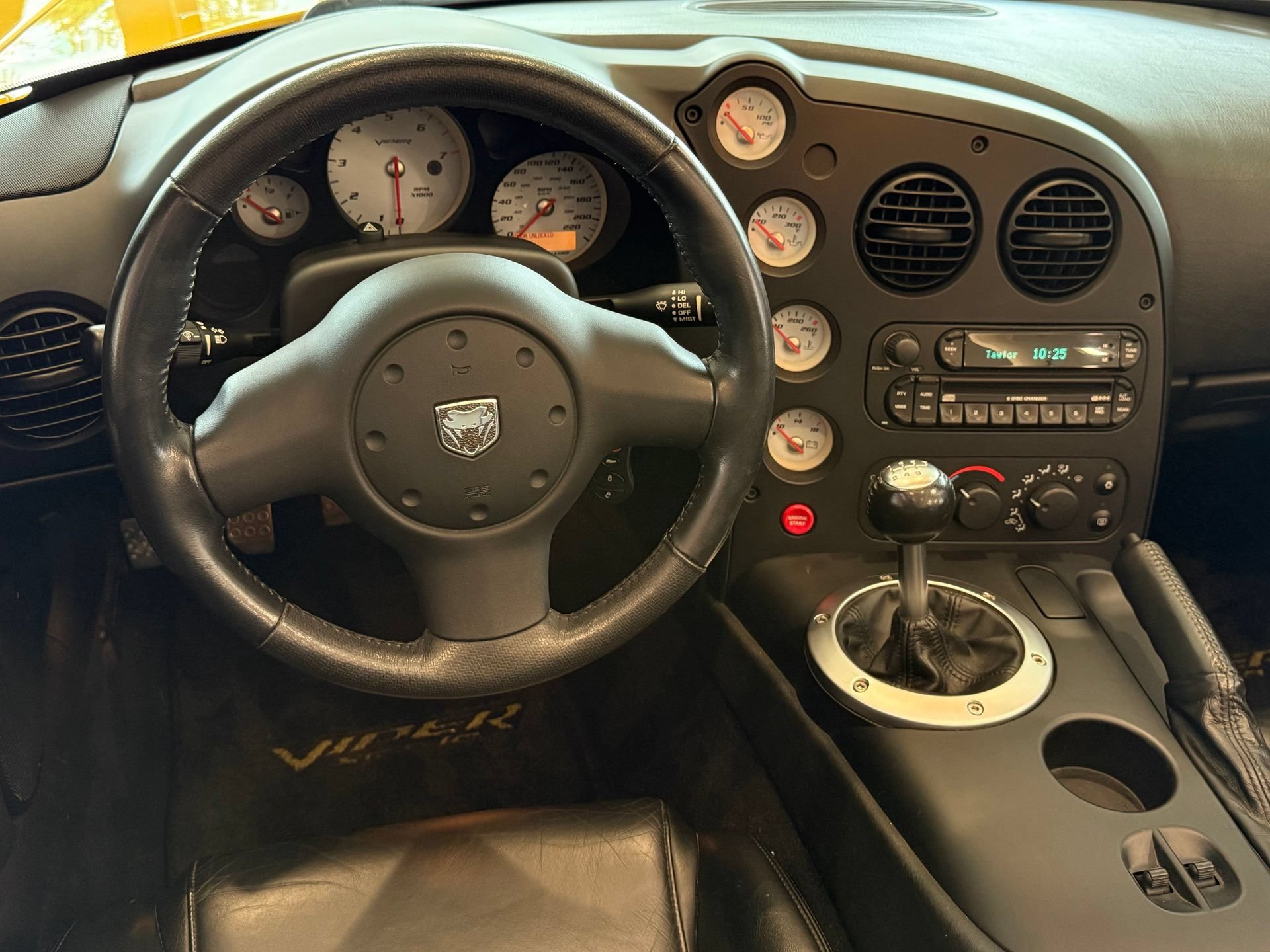 Used 2005 Dodge Viper SRT-10 RWD image 17
