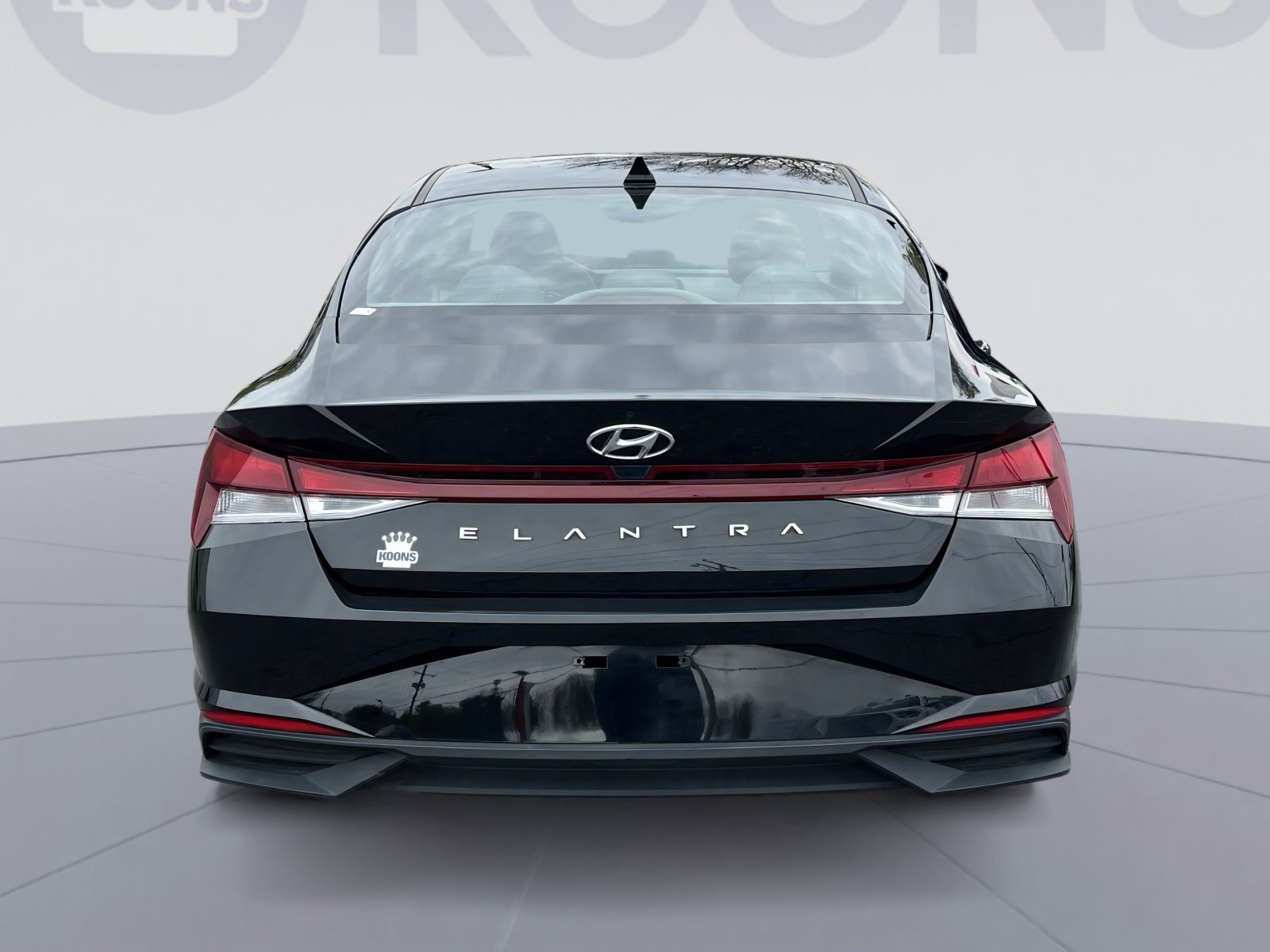 Used 2023 Hyundai Elantra SE image 15