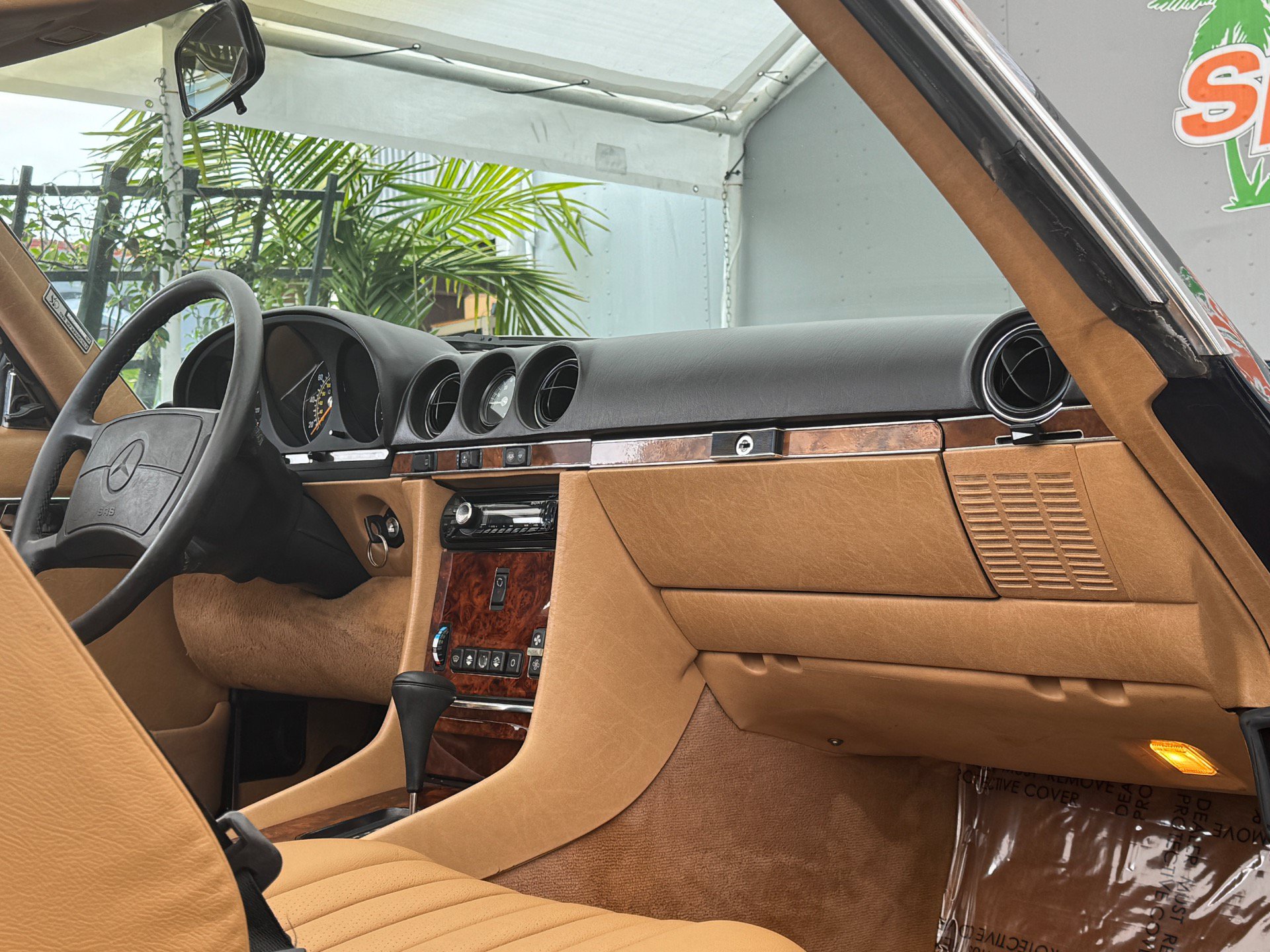 Used 1987 Mercedes-Benz 560 SL image 25