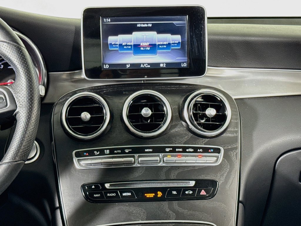 Used 2019 Mercedes-Benz GLC 300 4MATIC image 13
