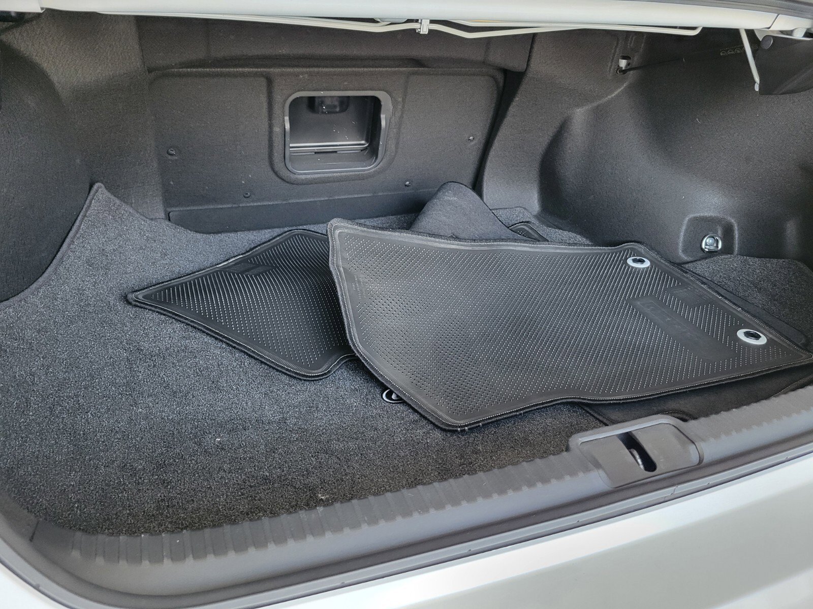 Certified 2024 Lexus ES 350 w/ Premium Package image 15