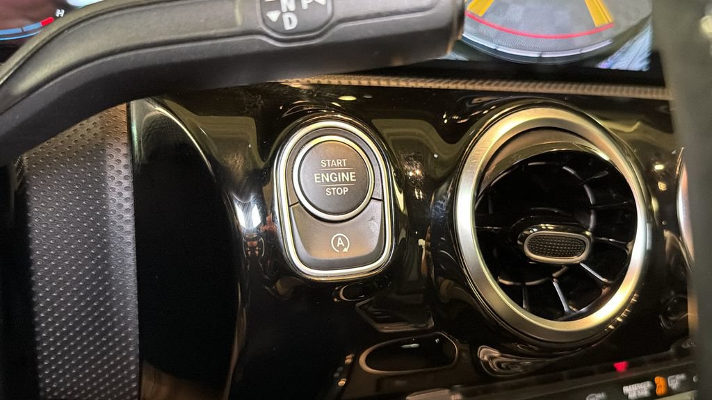 Used 2020 Mercedes-Benz A 220 4MATIC image 28