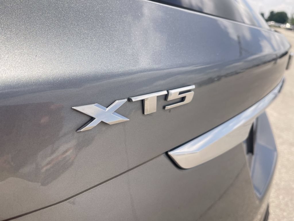 Used 2024 Cadillac XT5 Premium Luxury AWD/4WD image 12