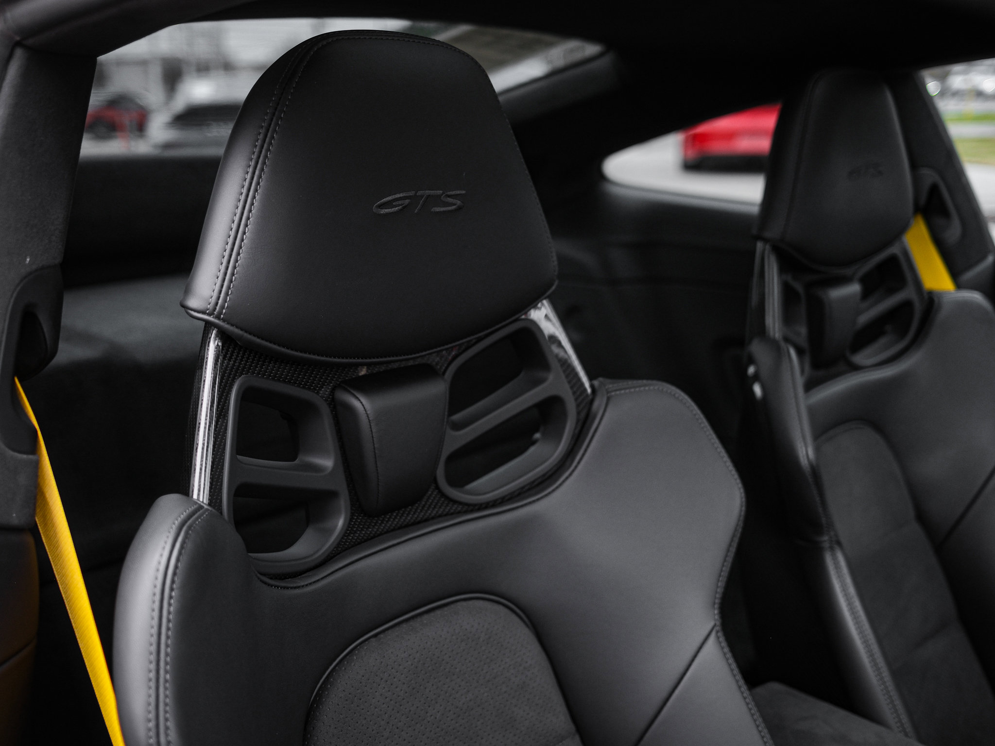 Used 2025 Porsche 911 Carrera 4 GTS image 37