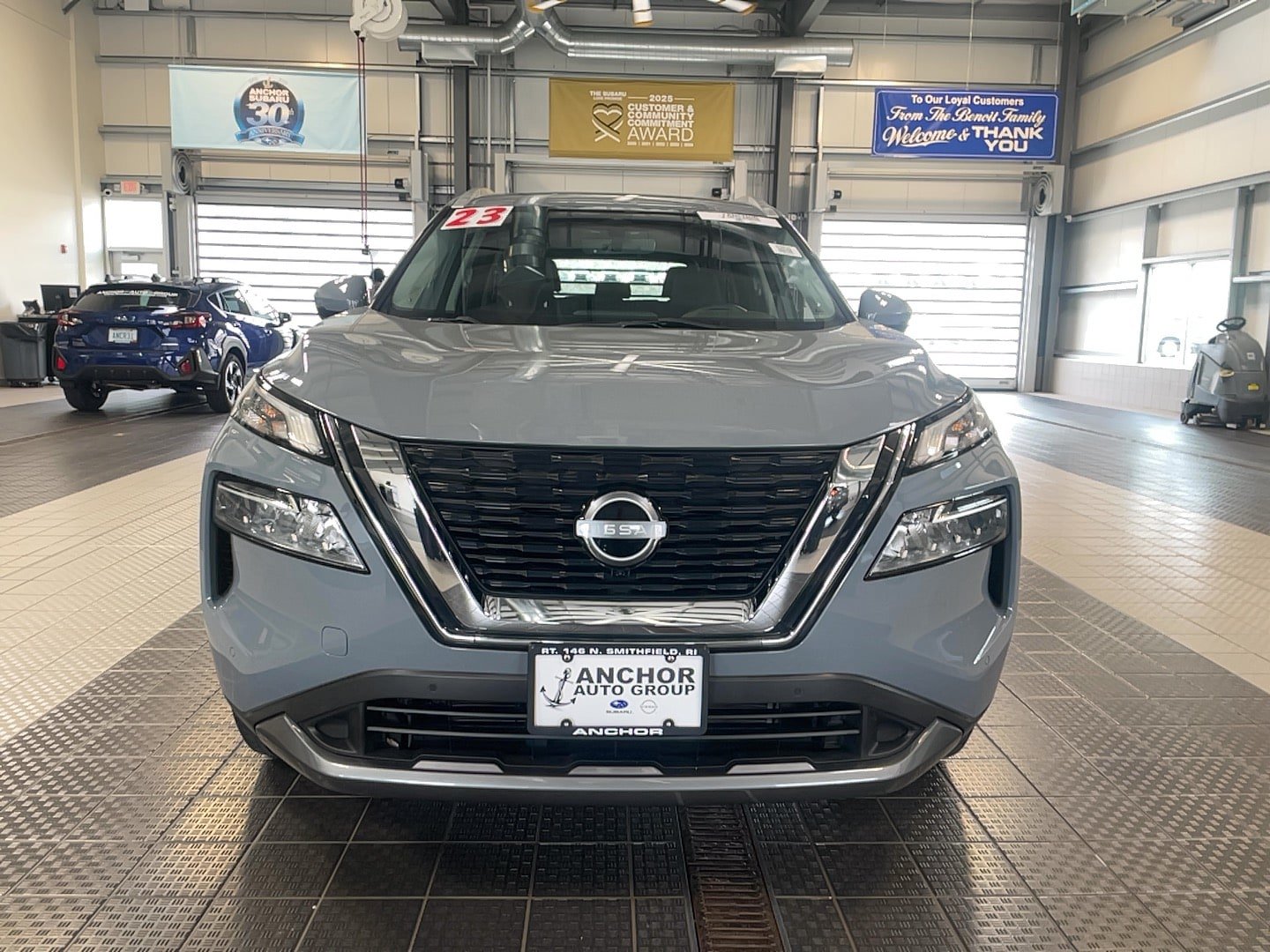 Used 2023 Nissan Rogue SL w/ SL Premium Package AWD/4WD image 2