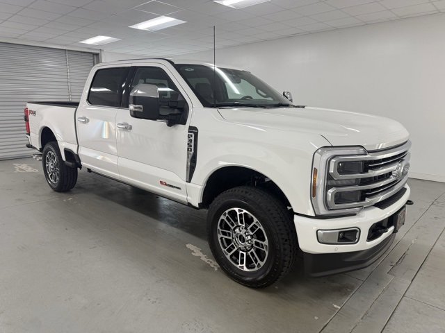 New 2026 Ford F350 4x4 Crew Cab Super Duty image 3
