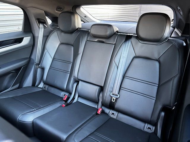 New 2026 Porsche Cayenne S image 27