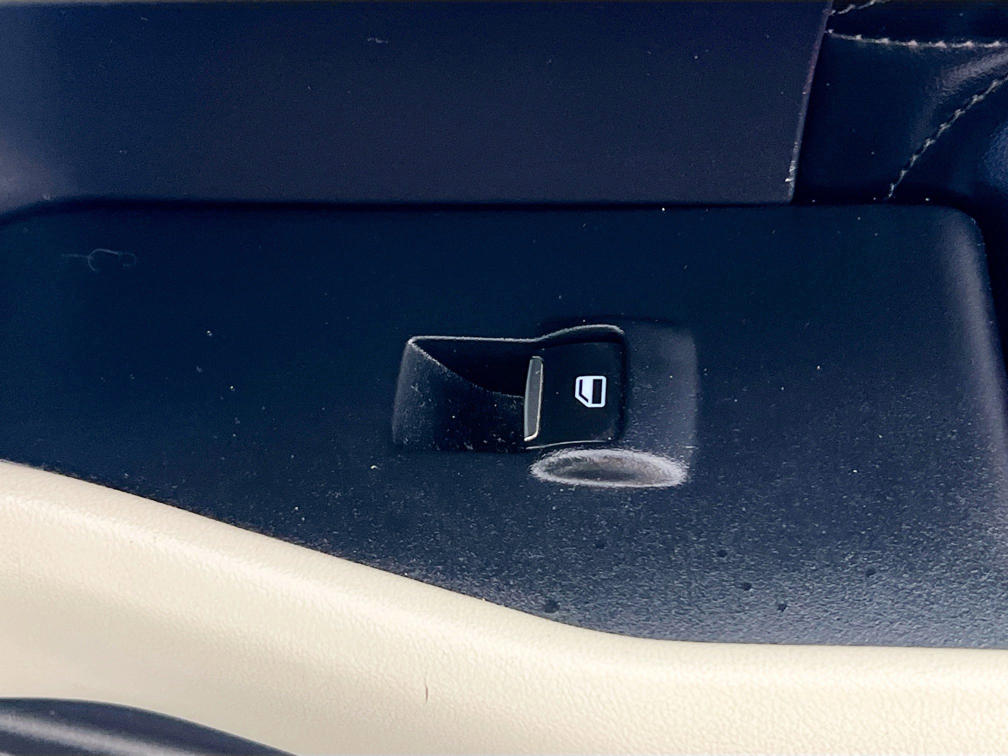 Used 2018 Ford Expedition Max Platinum AWD/4WD image 32