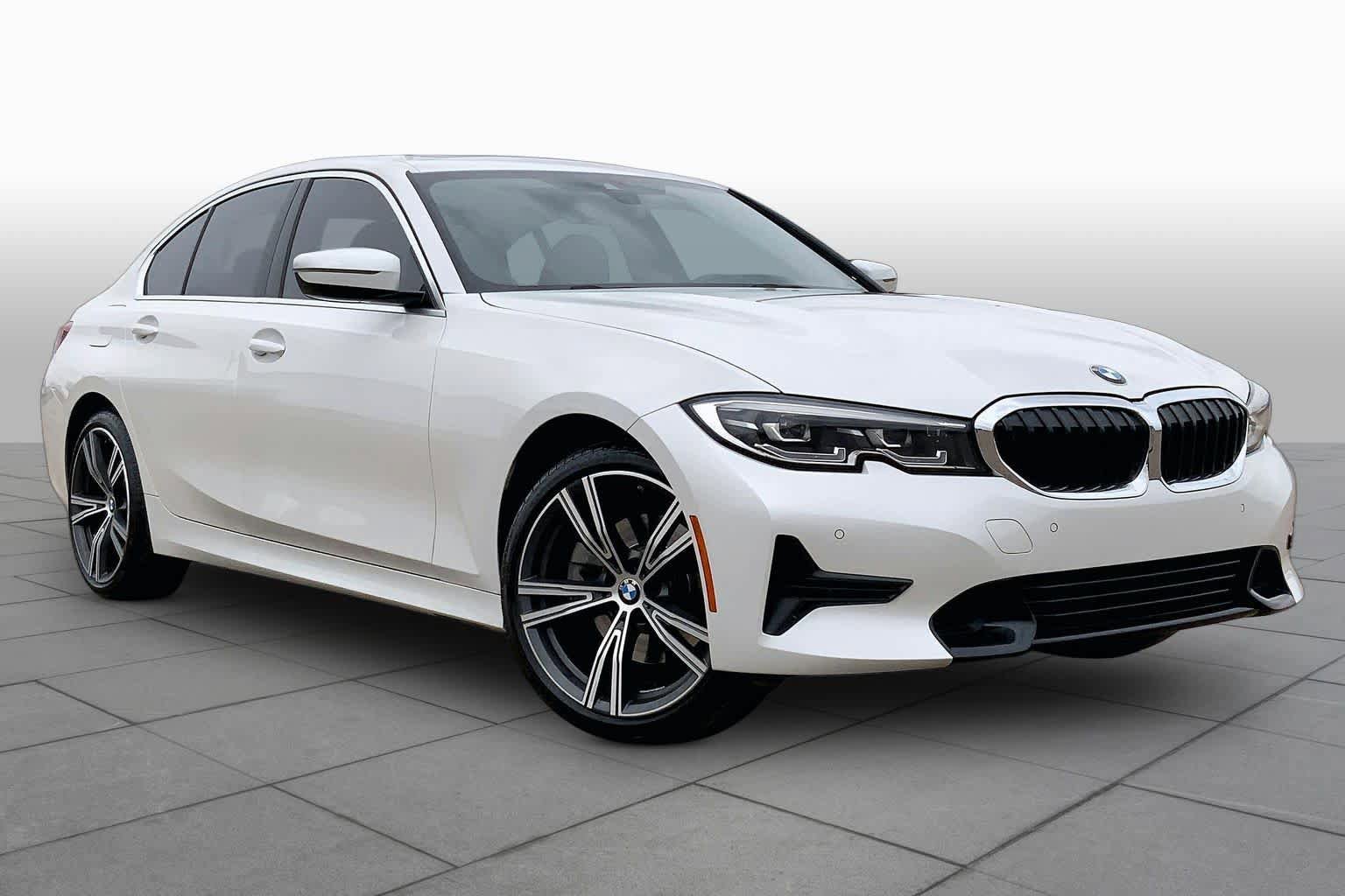 Used 2021 BMW 330i xDrive Sedan AWD/4WD image 3