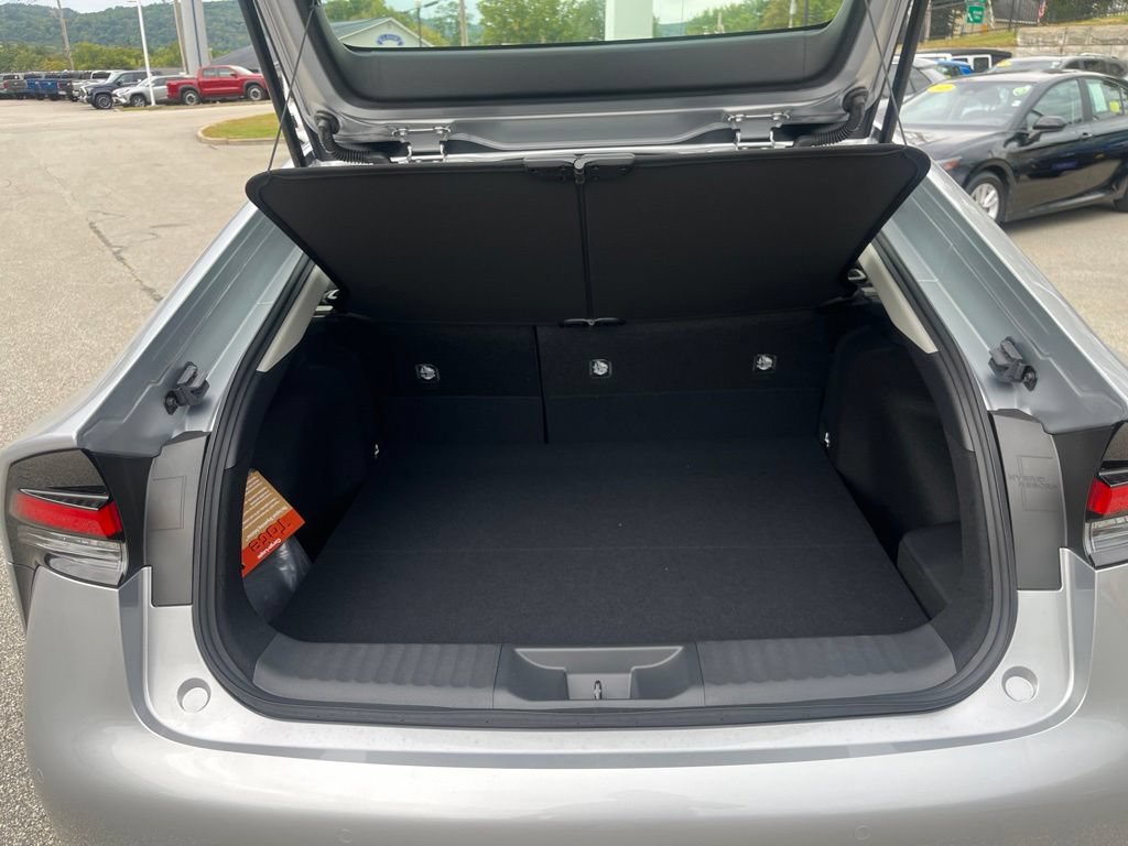 New 2027 Toyota Prius XLE AWD/4WD image 5