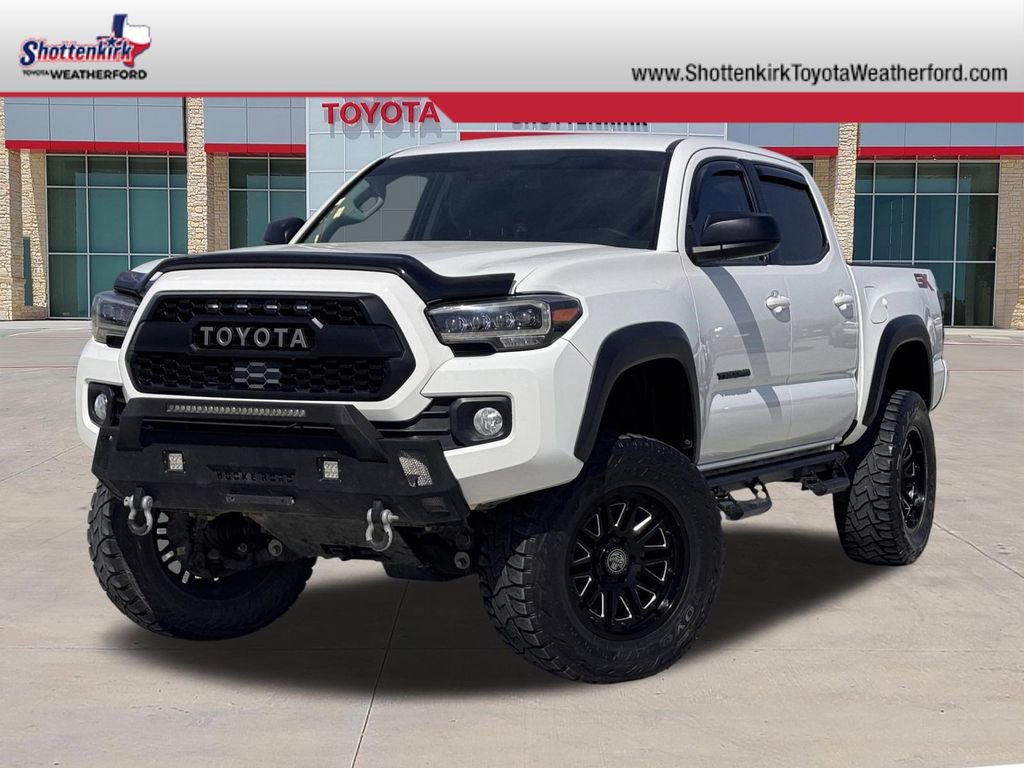 Used 2023 Toyota Tacoma SR5 w/ SX Package