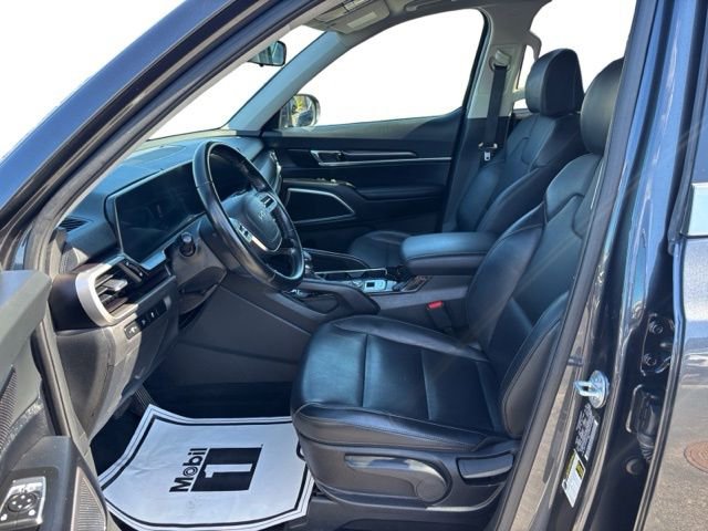 Used 2024 Kia Telluride LX AWD/4WD image 10