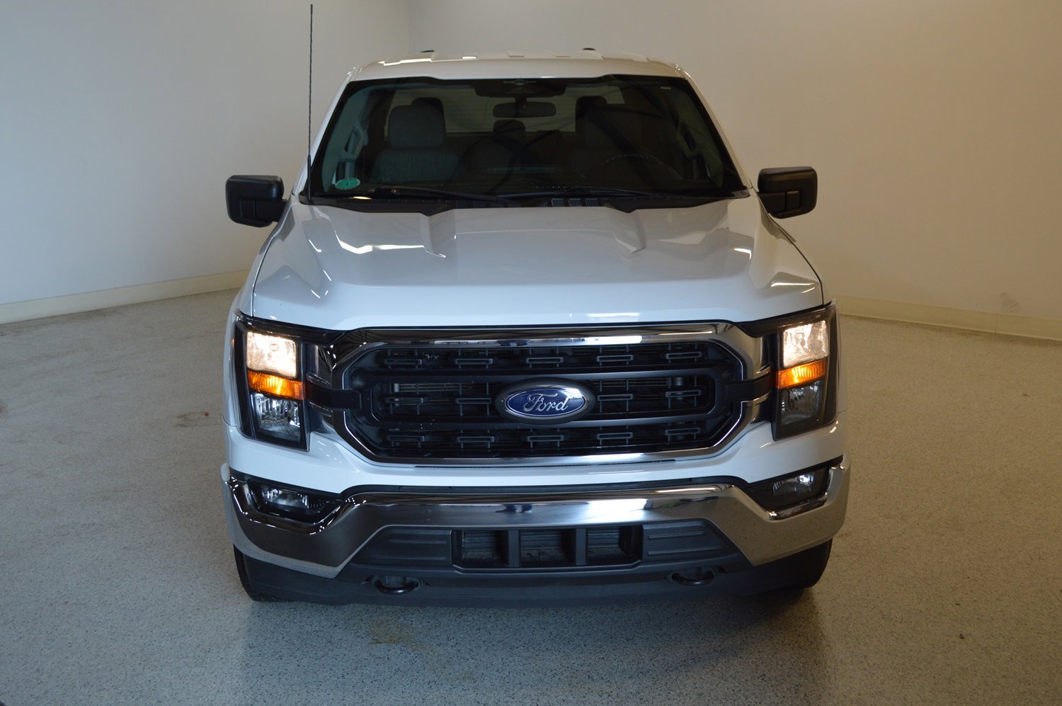 Used 2023 Ford F150 XLT image 8
