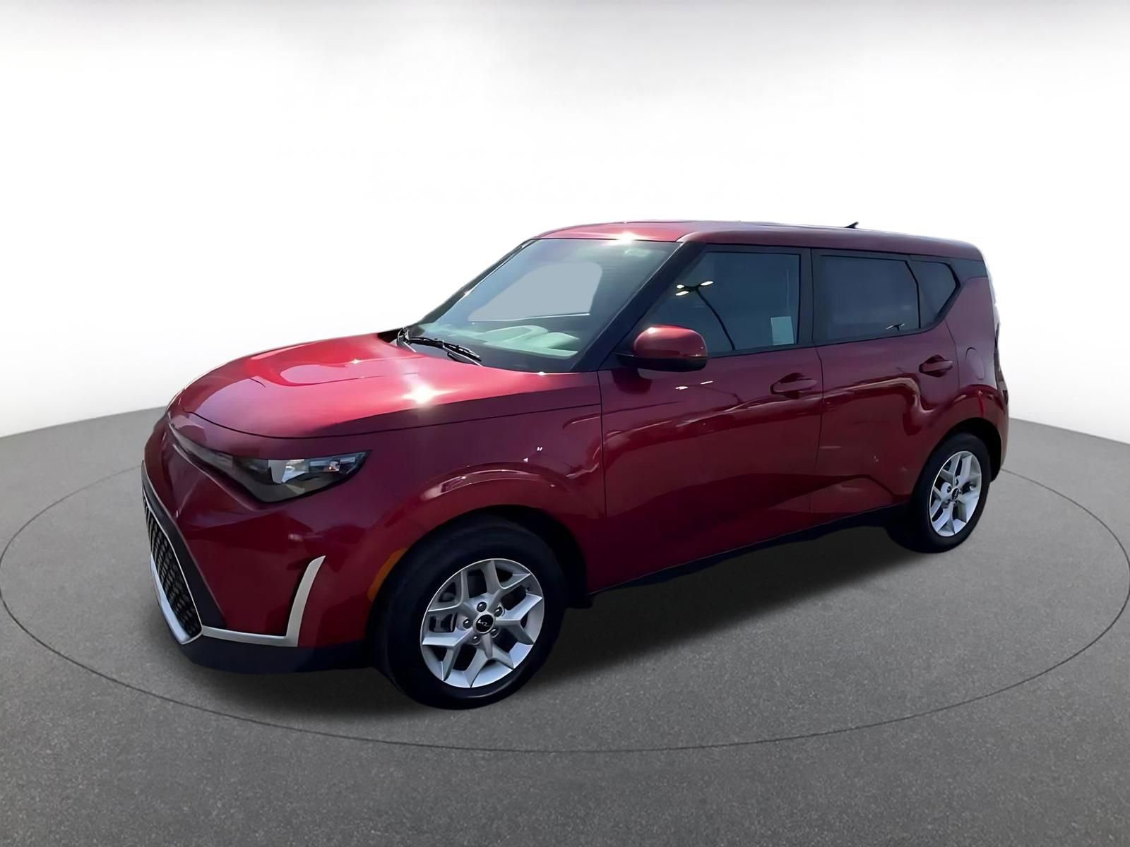 Used 2025 Kia Soul LX w/ LX Technology Package image 7