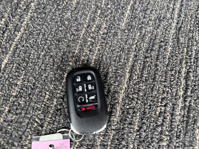 Used 2025 Honda Odyssey Elite image 54