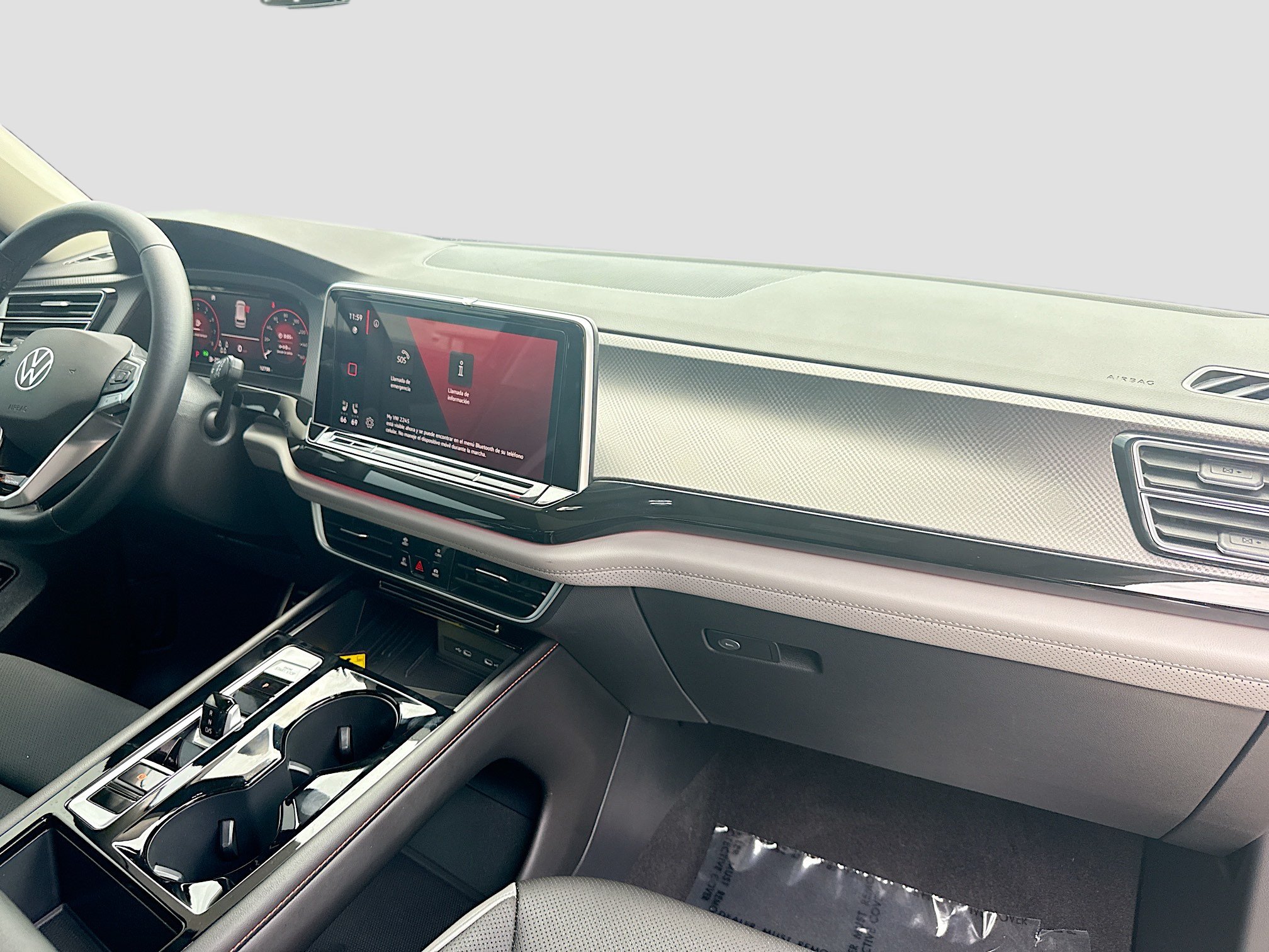 Certified 2026 Volkswagen Atlas Peak Edition AWD/4WD image 32