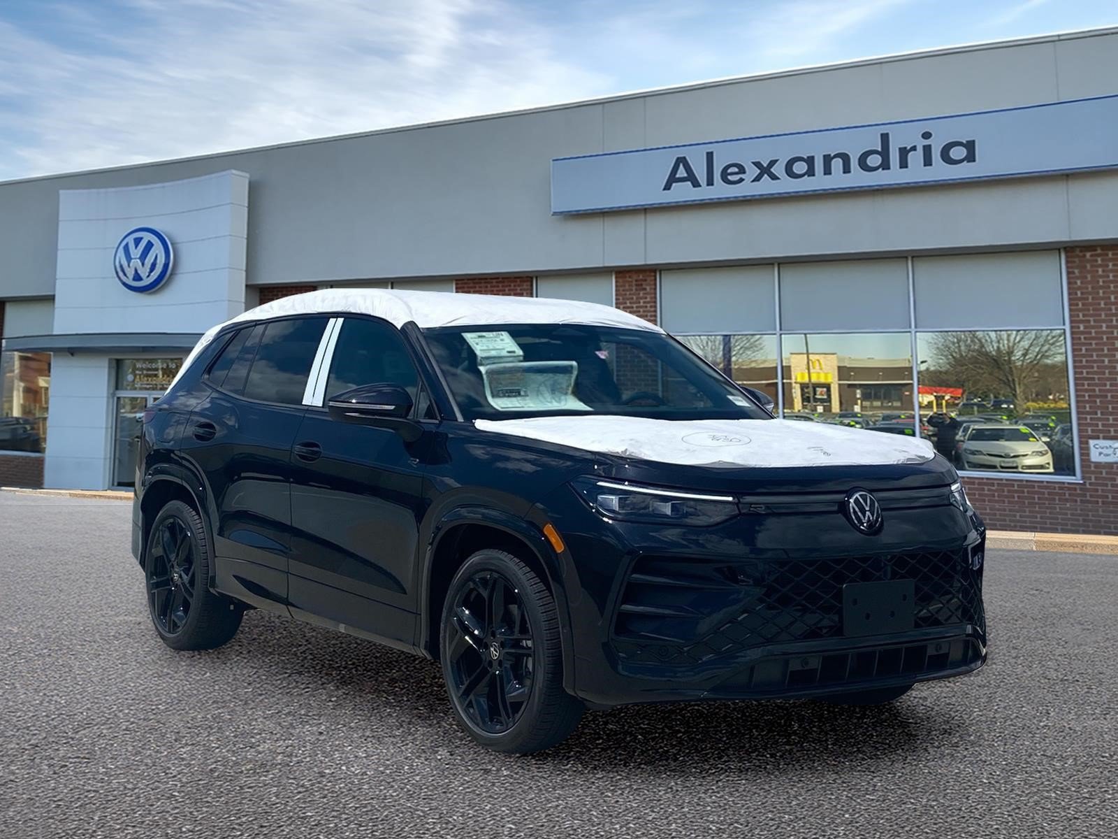New 2026 Volkswagen Tiguan SE R-Line