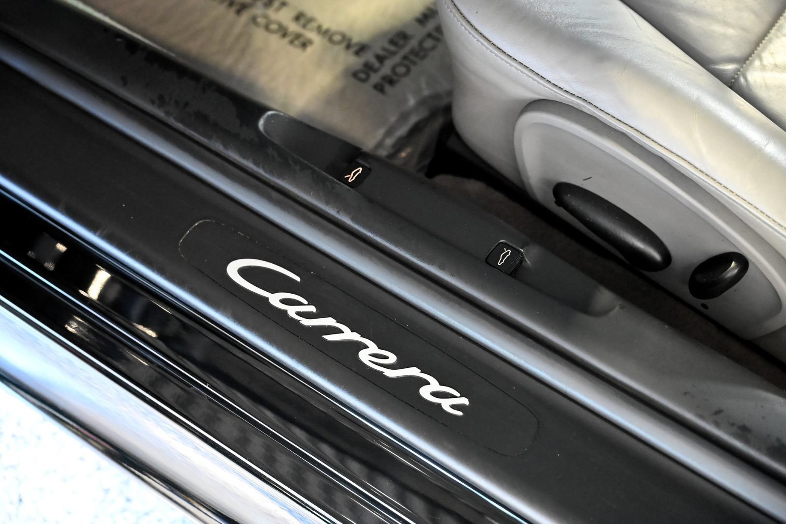 Used 2003 Porsche 911 Carrera RWD image 33