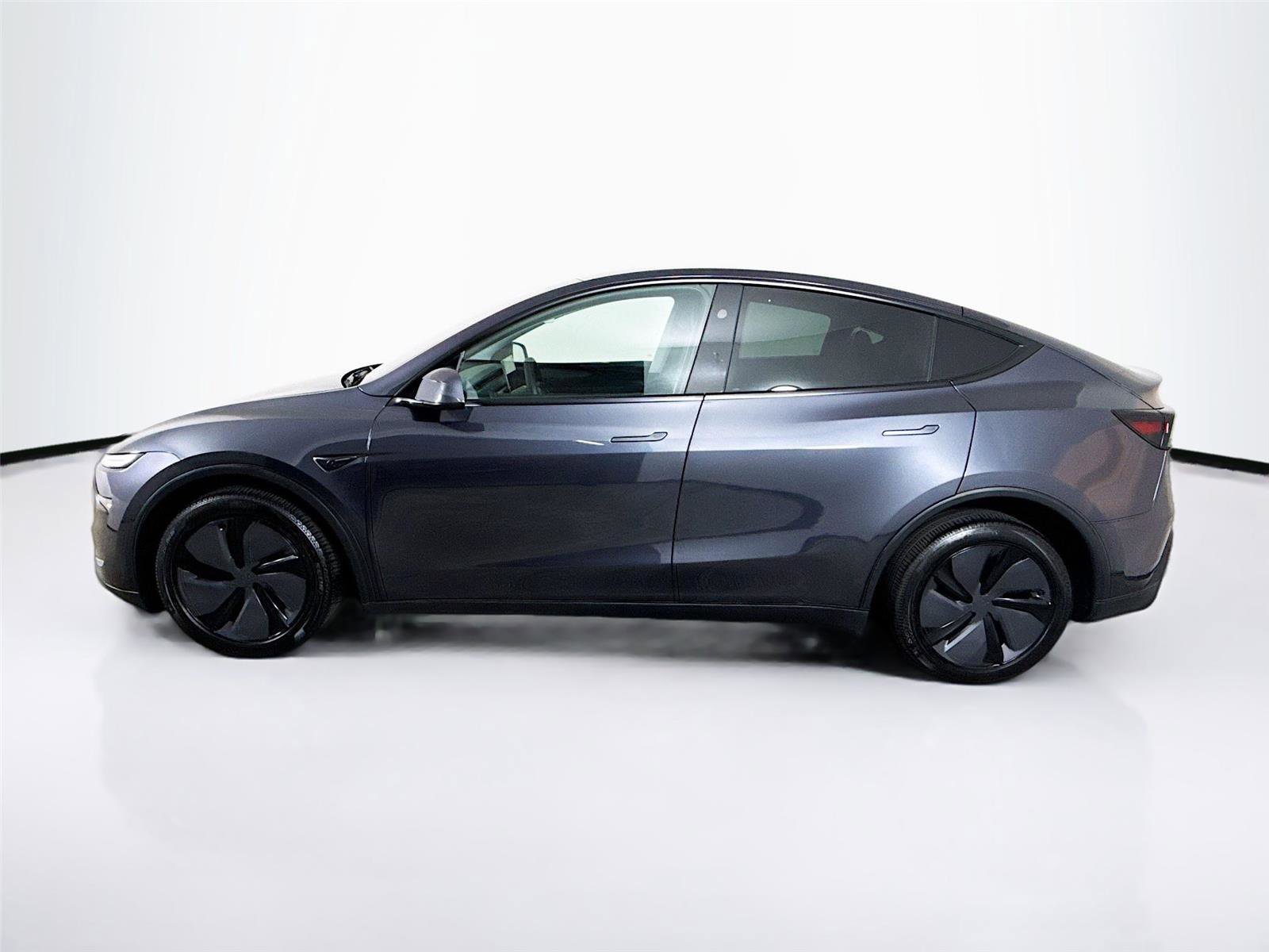 Used 2026 Tesla Model Y Long Range image 21